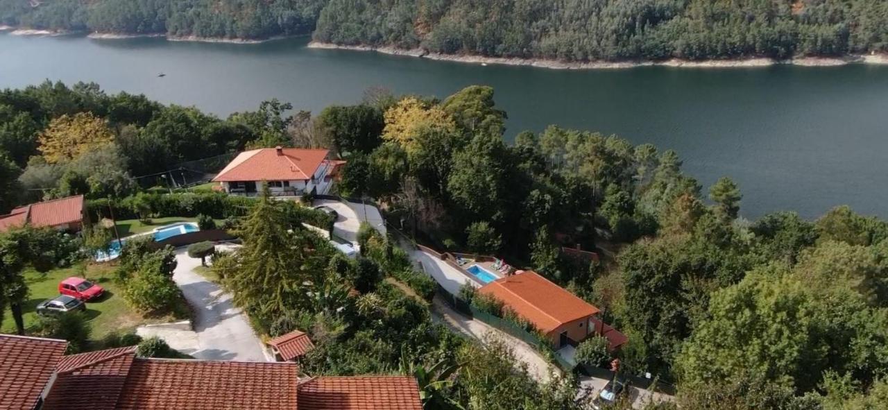 Willa Casa Encosta Do Geres-Ferias No Geres Vieira do Minho Zewnętrze zdjęcie